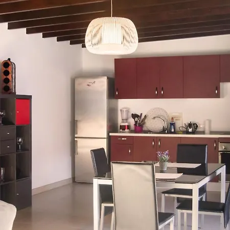 Nazoly Con Extra Hébergement de vacances