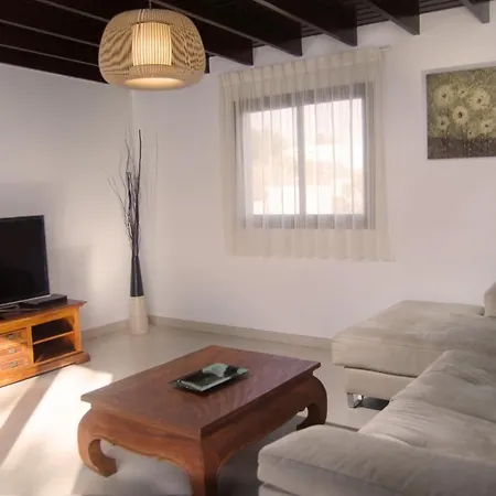 Nazoly Con Habitación Extra Nazaret